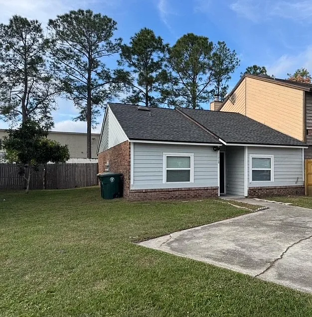 Shady Glen Dr, Jacksonville — Photo 2