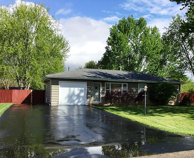 1st image of 1506 Juniper Ln