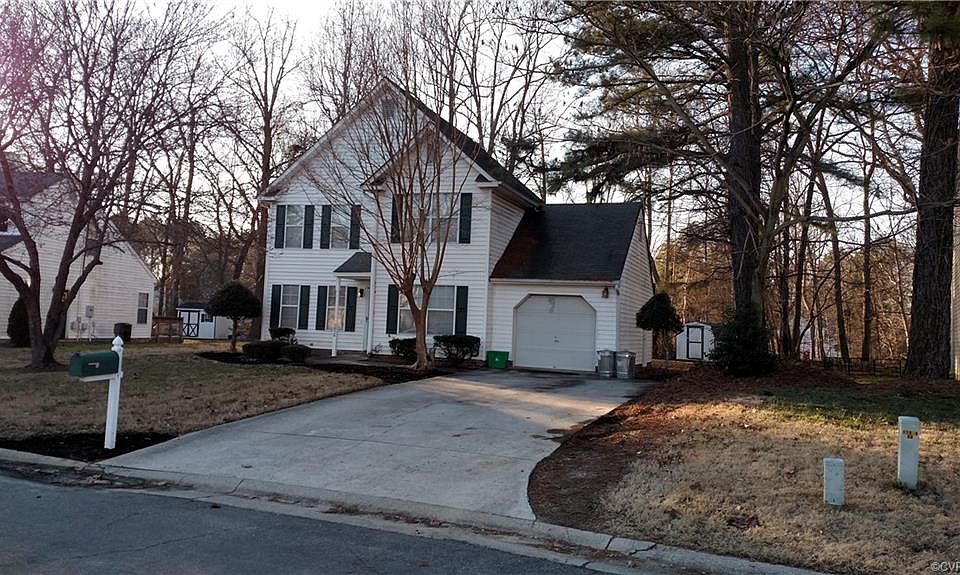 1st image of 3824 Broadgate Dr