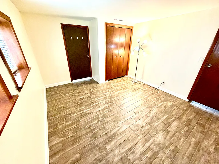175 E Van Buren St #3 — Photo 15