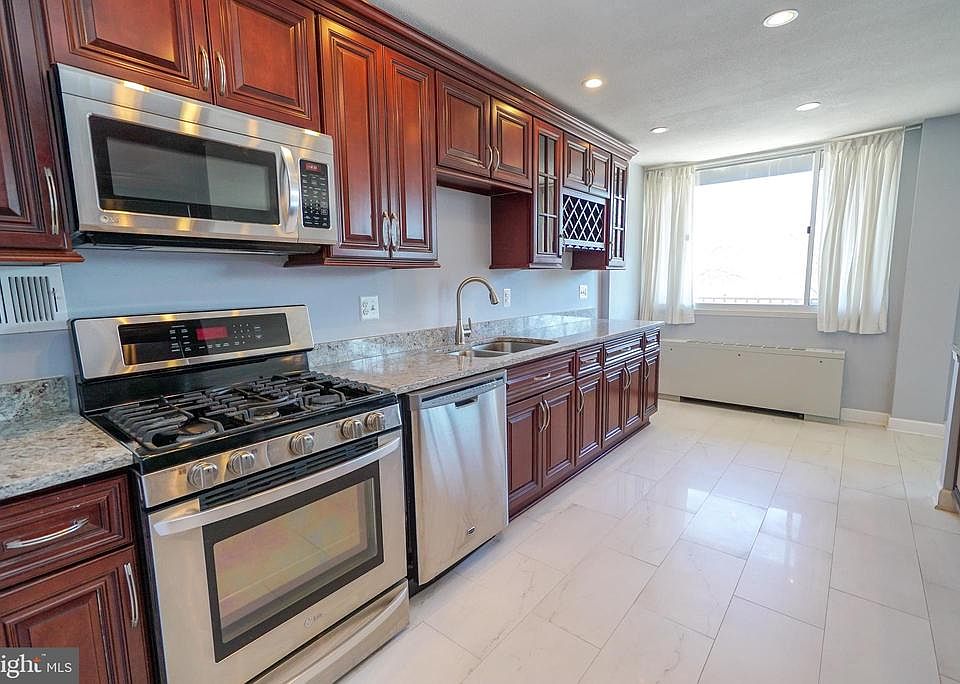 1st image of 4343 Lee Hwy APT 203