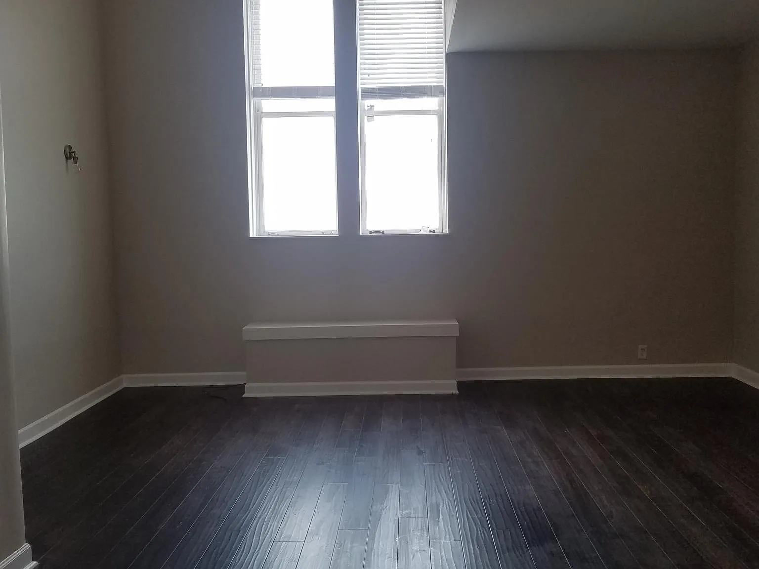 2 bed, 1200 sqft, $1,300 — Photo 4