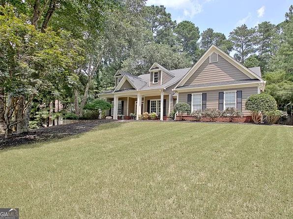 155 Brown S Crossing Dr, Fayetteville, GA 30215