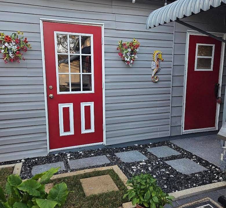 1st image of 10832 Hayden Ave