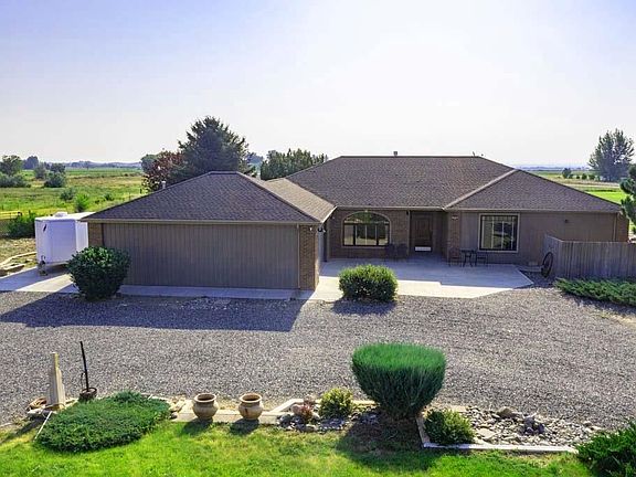 5th image of 1035 Road 8 1/2