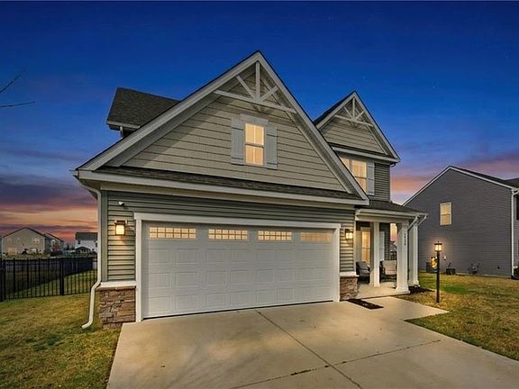 2nd image of 212 Green Lake Rd