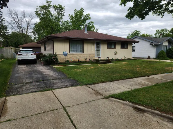 10409 W Villa AVENUE, Milwaukee, WI 53224