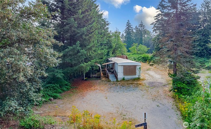 2nd image of 17636 118th Avenue SE