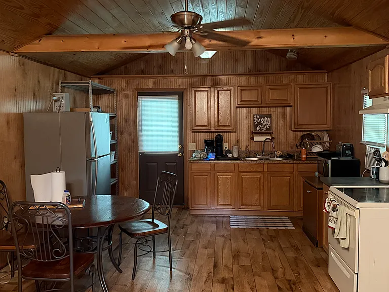 845 SW Santa Fe Dr — Photo 11