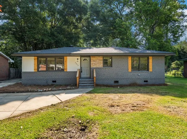 2322 Laurel Dr, Columbus, GA 31907
