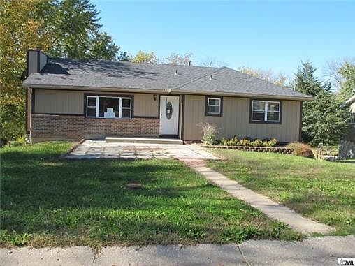 1st image of 504 Laughlin Dr