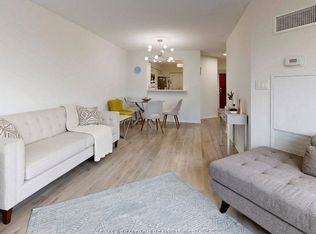 120 Promenade Cir #406, Vaughan, ON
