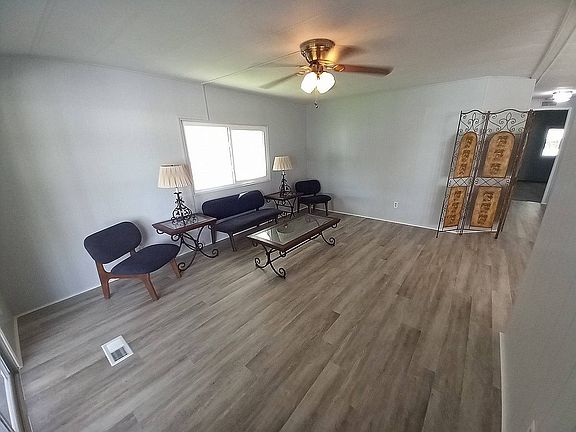 5th image of 5649 Finley Dr