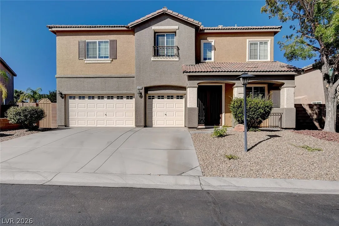 4 bed, 3.0 bath, 2971 sqft, $3,000 — Photo 1