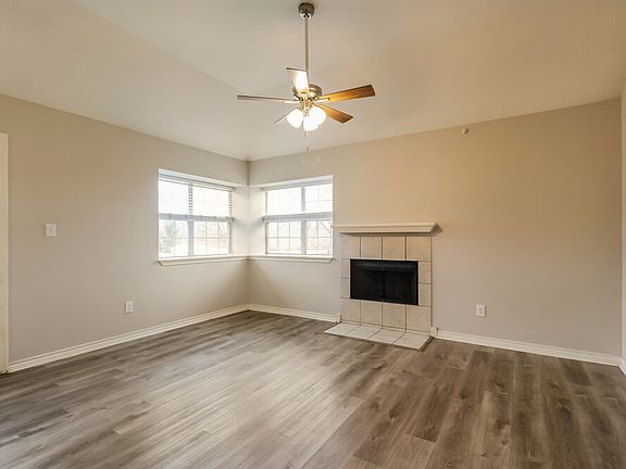 4th image of 13208 Lake Breeze Ln