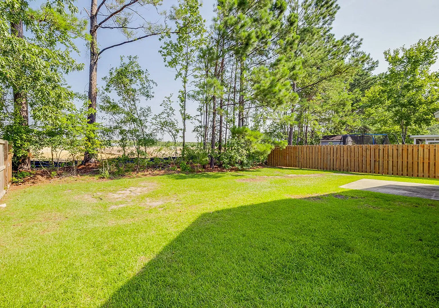 Spacious & Beautifully Maintained 5BR/3BA Home in Pooler, GA! — Photo 4