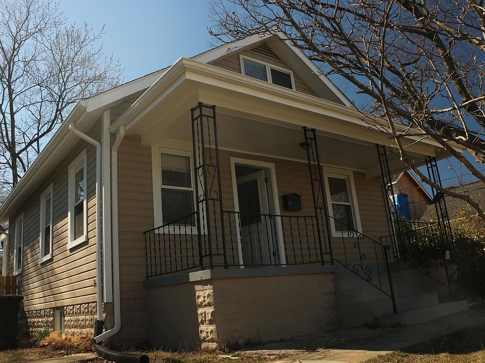 1st image of 1702 S Oakland St