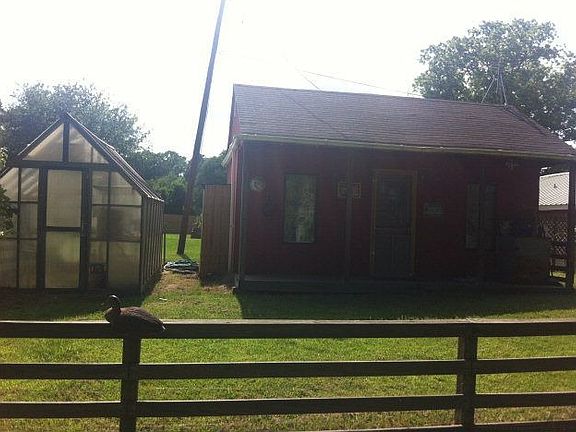 3rd image of 514 County Road 470
