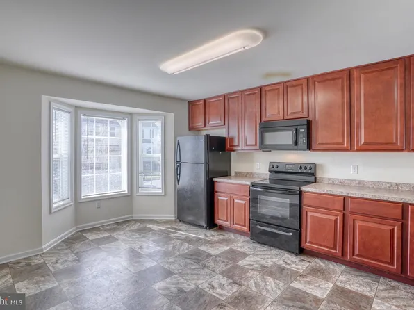 327 Tribbitt St, Dover, DE 19904