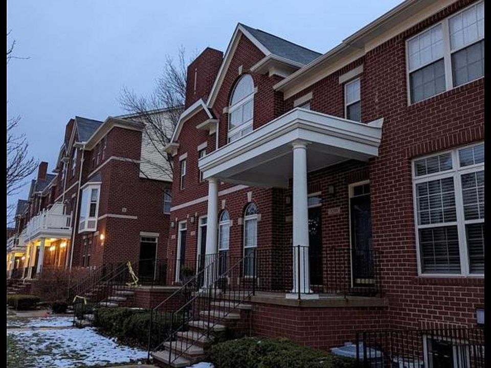 1st image of 3276 Newbury Pl #3