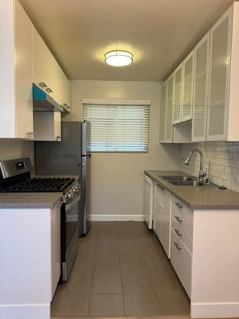 8532 Saturn St. — Photo 2