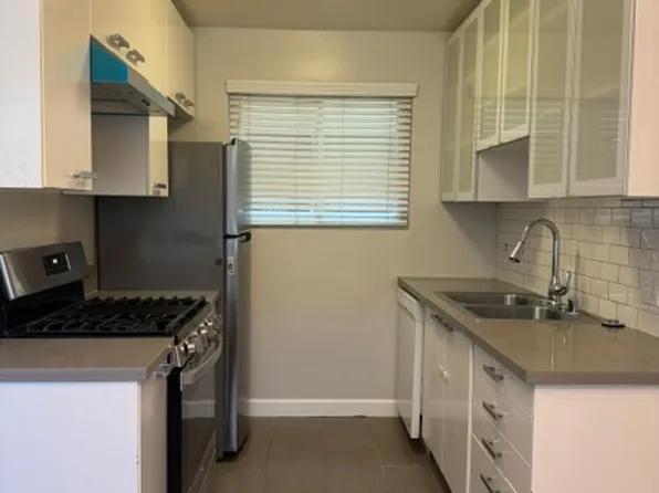 8532 Saturn St., 8532 Saturn St APT 5, Los Angeles, CA 90035