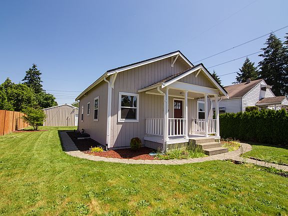 3rd image of 7037 S Alder St