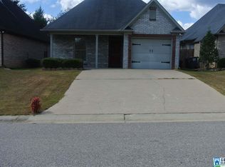 95 Springdale Dr, Mount Olive, AL 35117