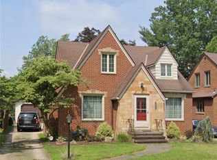 3298 W 165th St, Cleveland, OH 44111