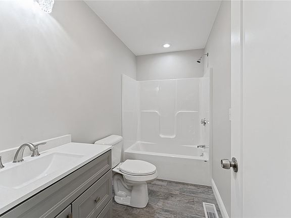 3rd image of LOT 7 Pico Cir