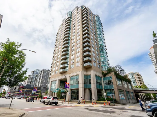 612 6th Ave #1002, New Westminster, BC V3M 2B2