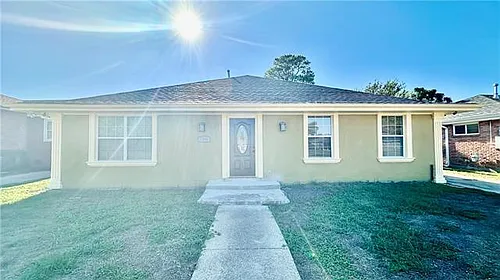 7530 Newcastle St Photo 1