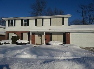 307 S Hickory St, Glenwood, IL 60425