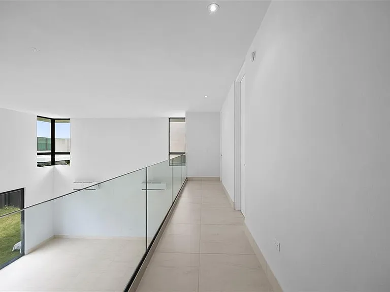 135 Salonga St — Photo 27