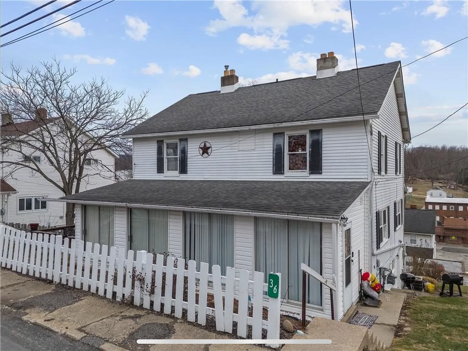 2 bed, 1.0 bath, 1200 sqft, $1,200 — Photo 1