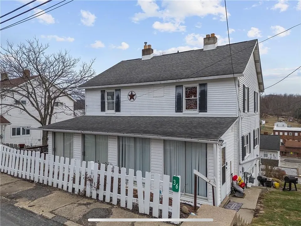 Sycamore St