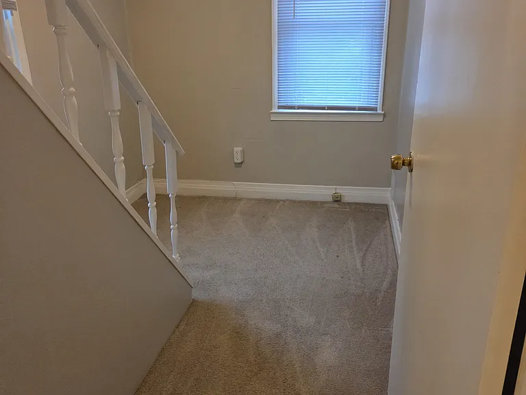 3231 E Northern Pkwy — Photo 22