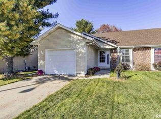 219 Eagle Ridge Dr, Chatham, IL 62629