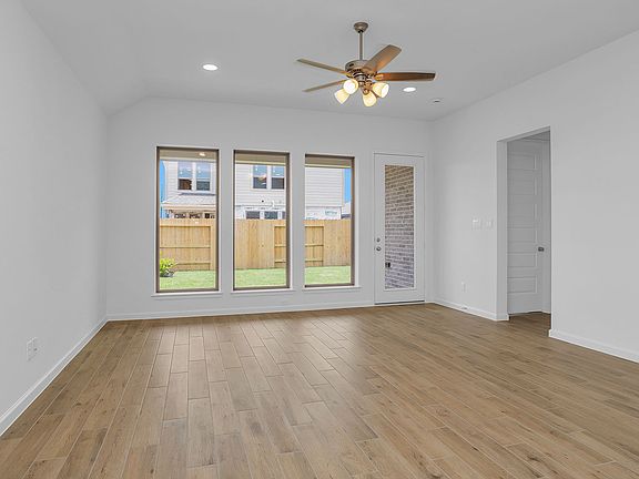 3rd image of 5906 Clementine Zest Dr