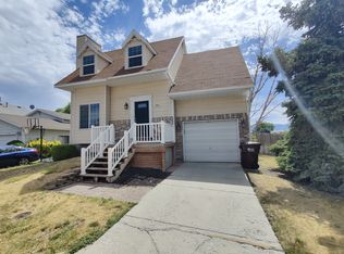 4663 W Dunsmoore Way, West Valley City, UT 84120
