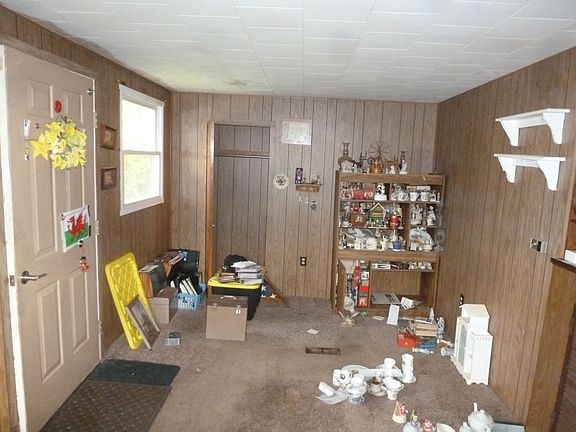 2nd image of 3 Lower Windbrook Dr