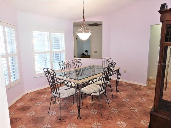 5th image of 126 Southampton Pl