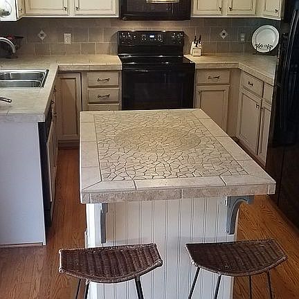 3rd image of 1155 Oakdale Cir W
