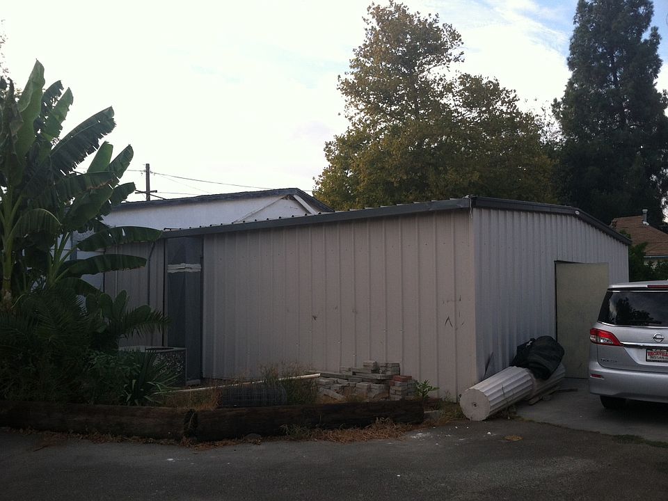 1st image of 119 Walnut St