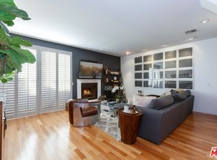 1027 N Genesee Ave APT 2, West Hollywood, CA 90046