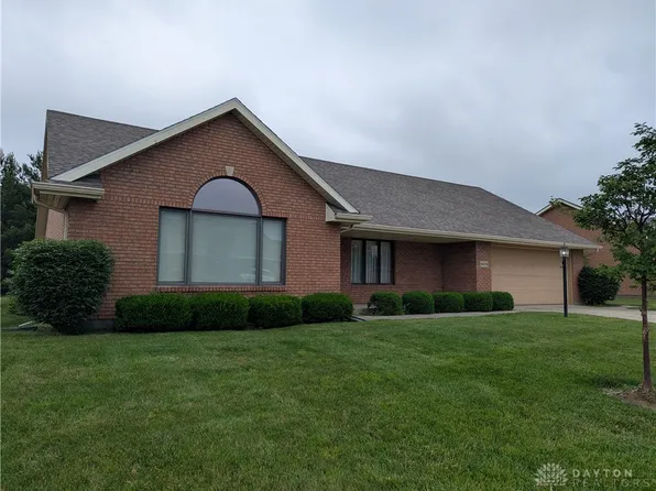 5678 Fox Ridge Dr, Springfield, OH 45503