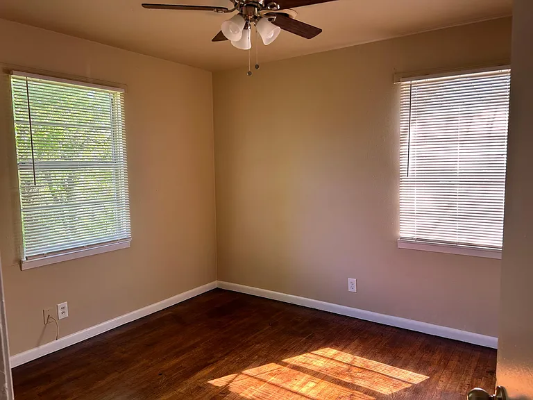 1317 Zephyr Rd — Photo 4