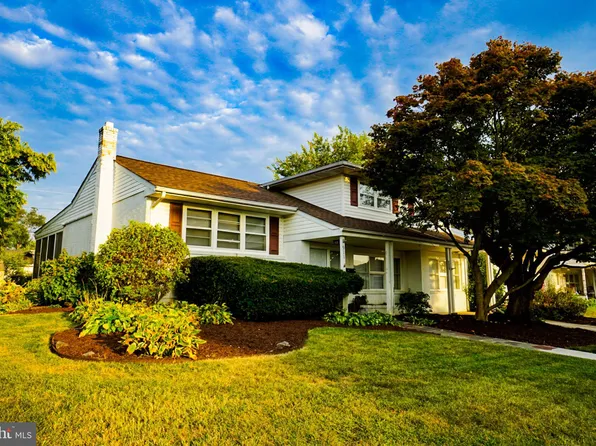 911 Janeka Ln, Dover, DE 19904