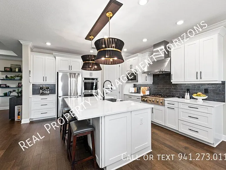 4430 Pond Brook Ct — Photo 15