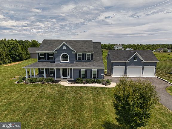 2nd image of 113 Brix Dr